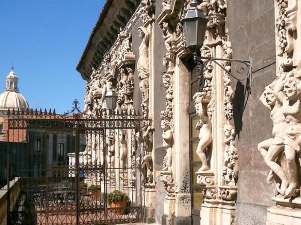 Palazzo Sisto Exclusive Rooms Catania Exterior photo