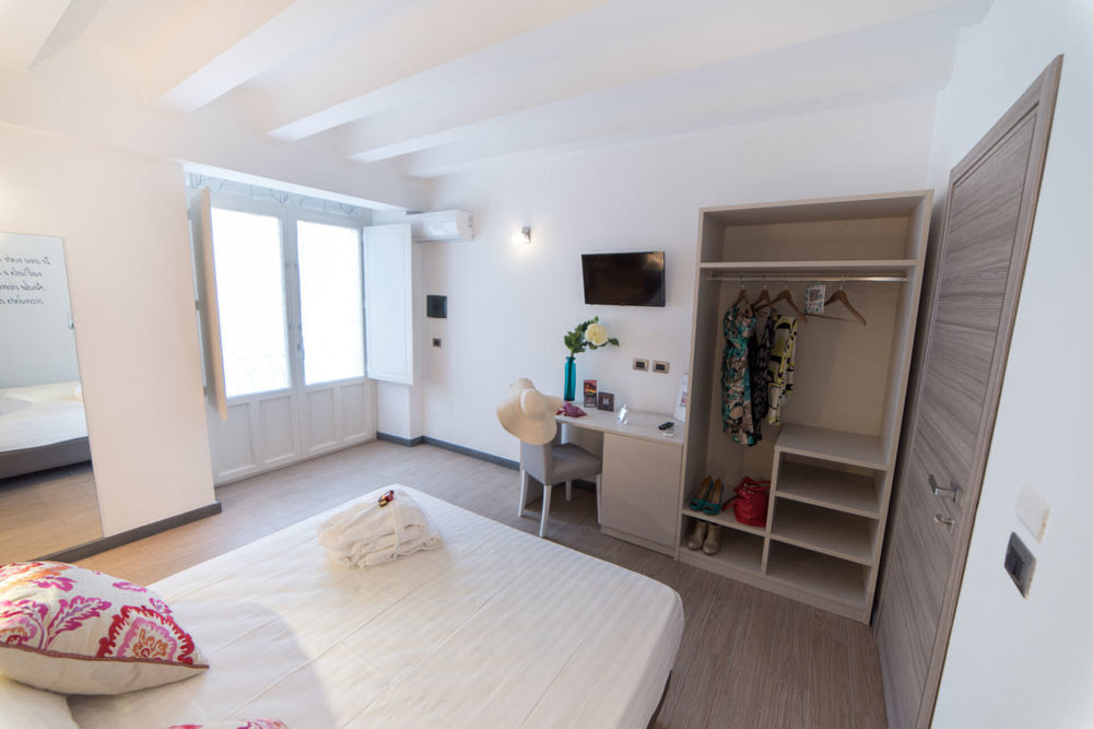 Palazzo Sisto Exclusive Rooms Catania Exterior photo