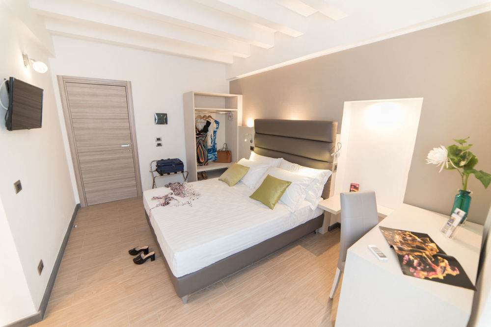 Palazzo Sisto Exclusive Rooms Catania Exterior photo